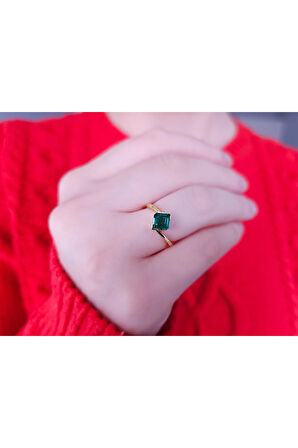 Zümrüt Taşlı Ahenk Yüzük 0602R0066
