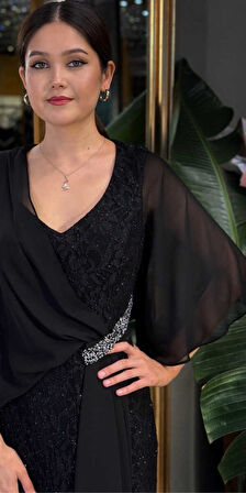 Siyah V Yaka Kısa Kollu Taş Detaylı  Düz Kesim Likralı Simli Uzun Abiye Elbise 11035-01