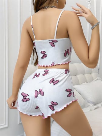 Pamuklu Beyaz Üstüne Pembe Kurdela Desenli Fitilli Askılı Şortlu Pijama Takımı