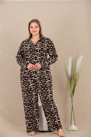 Büyük Beden Leopar Desenli Düğmeli Uzun Kol Viskon Pijama Takımı