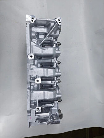 Silindir Kapağı Renault Fluence Megane 3 Laguna 3 Dacia Duster 1.5 Dci 110 Bg Euro 5 K9K 110410442R MAİS