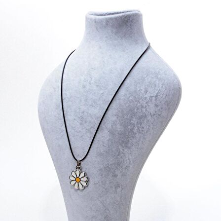 Papatya Figrülü Kolye