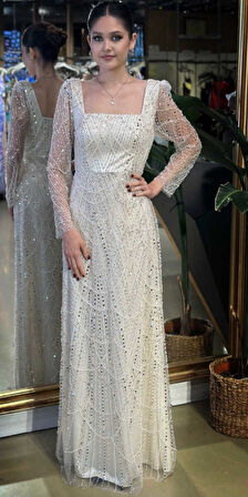 Bej Kare Yaka Uzun Kollu Kloş Etekli Pullu Boncuklu Uzun Abiye Elbise 11047-02