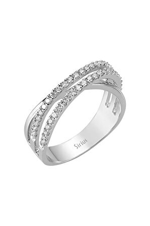 Çift Sıra Taşlı Üçlü Pırlanta Yarım Tur Yüzük