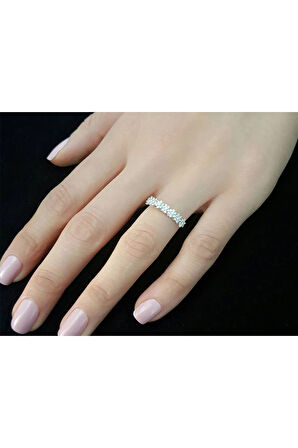 Pırlanta Taşlı 7 Çiçekli Yüzük