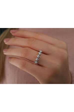 0,80 Karat Pırlanta 5 Taş Yüzük