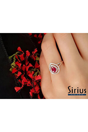 Çift Sıra Pırlanta Ve Damla Yakut Taşlı Yüzük