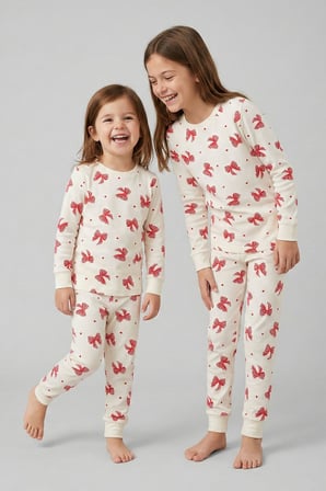 Ekru Renk Kırmızı Fiyonk Baskılı Kız Çocuk Pijama Takımı 