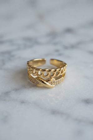 Zincir ve Düğüm Detaylı Ayarlanabilir Gold Renk Yüzük