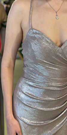 Vizon Rengi V Yaka İp Askılı Sırt Dekolteli Düz Kesim Parlak Kumaş Uzun Abiye Elbise 11086-04