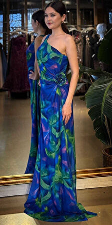 Saks Tek Omuzlu Çiçek Detaylı  Kloş Etekli  Desenli Uzun Abiye Elbise 11087-02