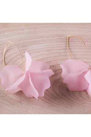 Çiçek Figürlü Zara Küpe