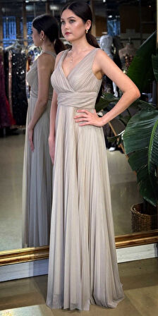 Bej V Yaka Kalın Askı Kloş Etekli  Şifon Uzun Abiye Elbise 11098-04