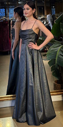 Siyah Degaje Yaka İp Askılı  Sırt Dekolteli  Kloş Etekli  Saten Uzun Abiye Elbise 11104-07