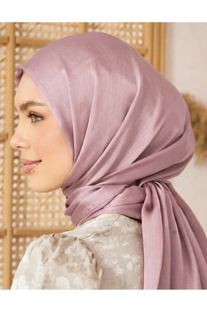 Kadın Tesettür Şal Janjan Şal Parlak Kaymayan Hafif Şık Tesettür Şal