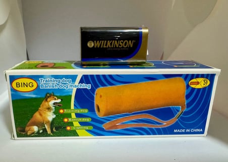 Köpeksavar Ultrasonik Cihaz Pil Hediyeli