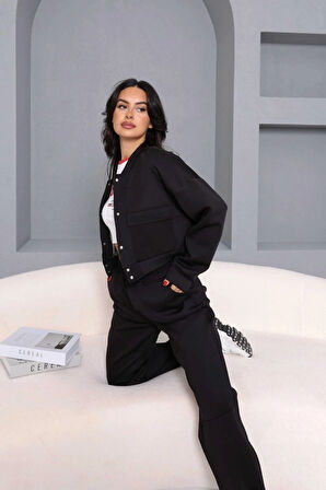 Siyah - Özel Astarlı Cep Detaylı Bomber Ceket