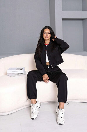 Siyah - Özel Astarlı Cep Detaylı Bomber Ceket