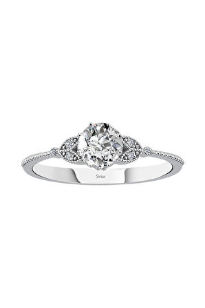 Pırlanta ve Beyaz Safir Taşlı Yüzük