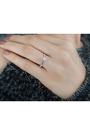 D Renk 0,30 Karat Pırlanta Tektaş Yüz