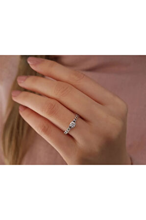 0,25 Karat Pırlanta Tektaş Yüzük