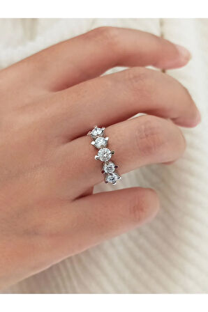 F Renk 1 Karat Pırlanta 5 Taş Yüzük