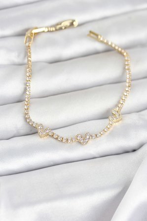 Pirinç Gold Renk Kalp Model Zirkon Taşlı Su Yolu Kadın Bileklik