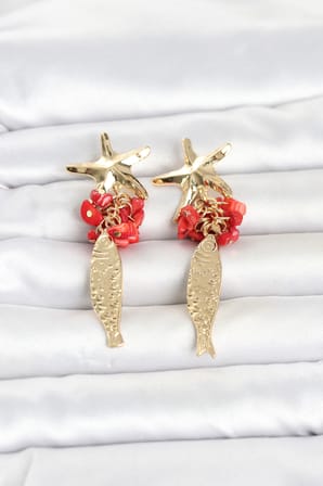 MEKS Kırmızı Taşlı Gold Yıldız ve Balık Detaylı Kadın Küpe