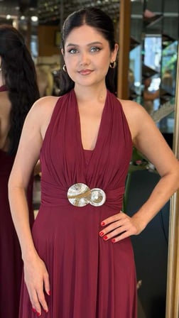 Bordo Halter Yaka Göğüs Dekolteli Düz Kesim Likralı Tül Uzun Abiye Elbise 11283-06