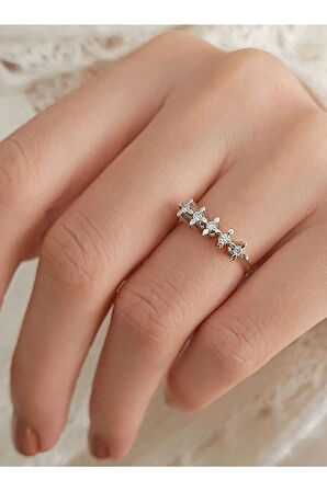 F Renk 0,15 Karat Pırlanta 5 Taş Yüzük