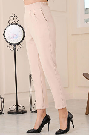 Kadın Arka Bel Kısmı Lastikli Kemer Detaylı Yüksek Bel Cepli Havuç Kumaş Pantolon