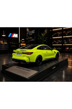 1:26 Ölçek BMW M4 Diecast Model Araba Özel Standlı Kutulu BMW M4 Spor Araba