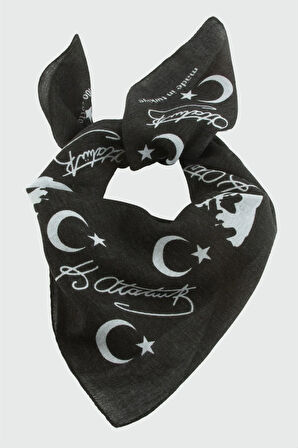 Ay Yıldız Atatürk Desenli Bandana 50*50