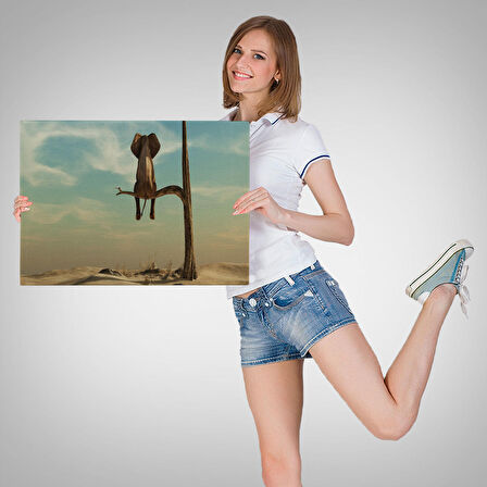 Harita Sepeti Ağaç Dalında Oturan Fil Dekoratif Kanvas Tablo 1171