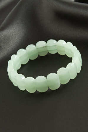 Oval Kesim Yeşim Doğaltaşlı Bileklik