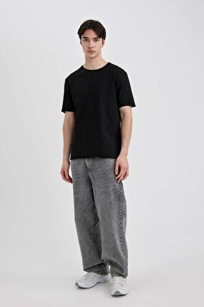 DeFacto Regular Fit Bisiklet Yaka Kısa Kollu Tişört B7755AX24SMBK81