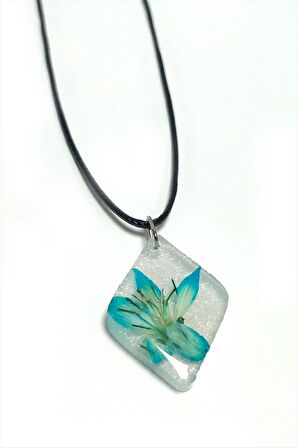 Tesbih Çiçeği Baklava Dilimli Epoksi Kolye