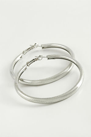 Noktalı Boru Halka Küpe 4,5 cm