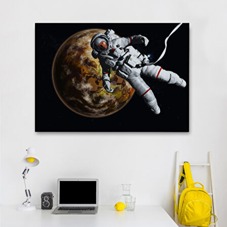 Harita Sepeti Gezegenin Arka Planındaki Astronot Kanvas Duvar Tablosu-1182