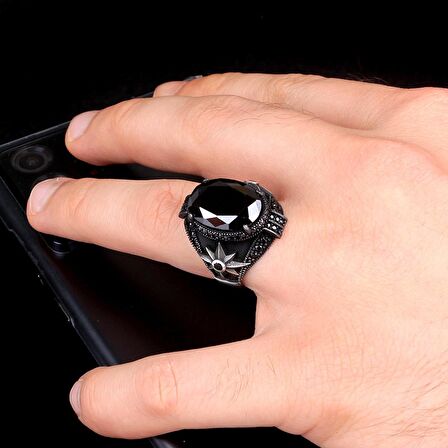 ZİRKON TAŞLI YILDIZ MOTİFLİ ERKEK GÜMÜŞ YÜZÜK