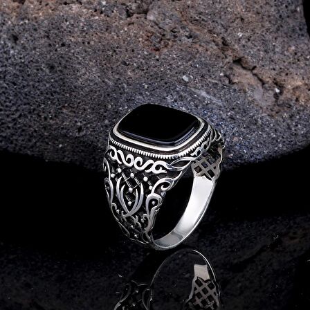 925 AYAR GÜMÜŞ ONIX TAŞLI MODEL YÜZÜK