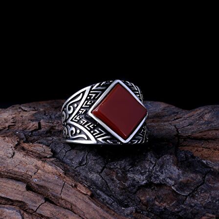 925 AYAR GÜMÜŞ AKİK TAŞLI KARE MODEL YÜZÜK