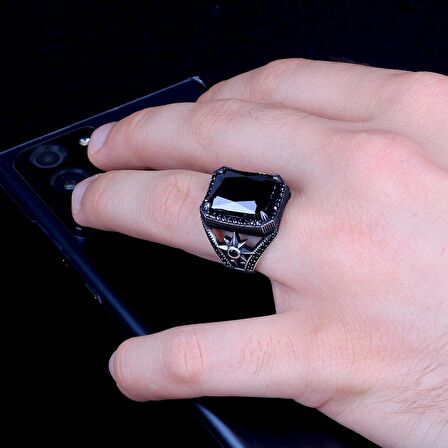 ZİRKON TAŞLI YILDIZ MODEL ERKEK GÜMÜŞ YÜZÜK