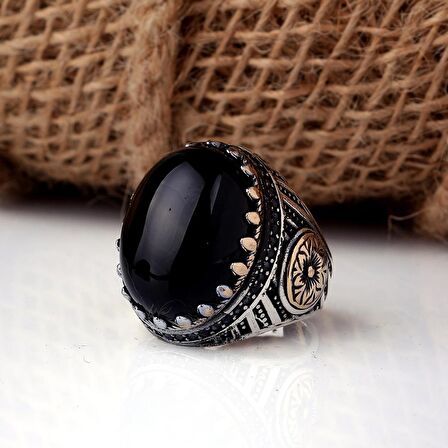 ONİX TAŞLI OVAL MODEL 925 AYAR GÜMÜŞ ERKEK YÜZÜK