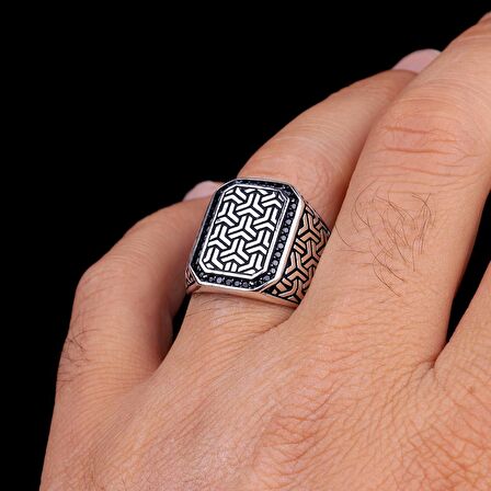 925 AYAR GÜMÜŞ PİRAMİT MODEL ERKEK YÜZÜK