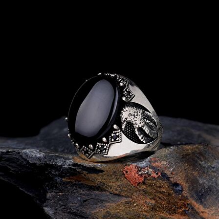 925 AYAR GÜMÜŞ ONİX TAŞLI KARTAL MOTİFLİ ERKEK YÜZÜK