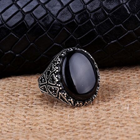 925 AYAR GÜMÜŞ ÇAKIL TAŞI MODEL ONİX TAŞLI YÜZÜK