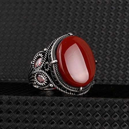 OVAL MODEL AKİK TAŞLI 925 AYAR GÜMÜŞ YÜZÜK