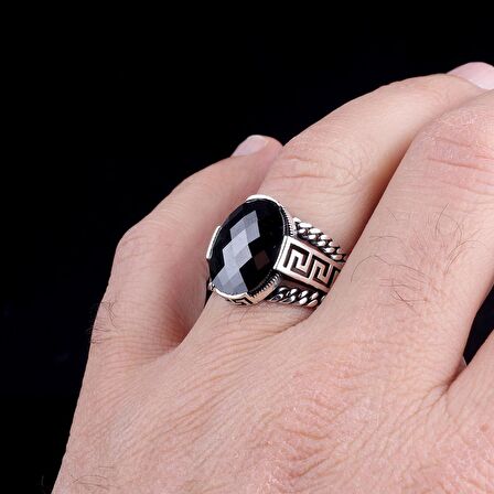 925 AYAR GÜMÜŞ OVAL ZİRKON TAŞLI ERKEK YÜZÜK