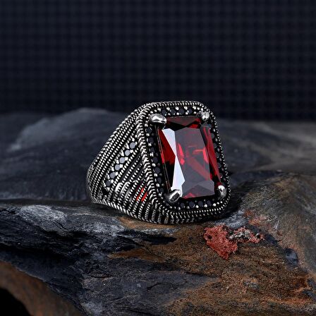 ZİRKON TAŞLI KIRMIZI RENK 925 AYAR GÜMÜŞ YÜZÜK